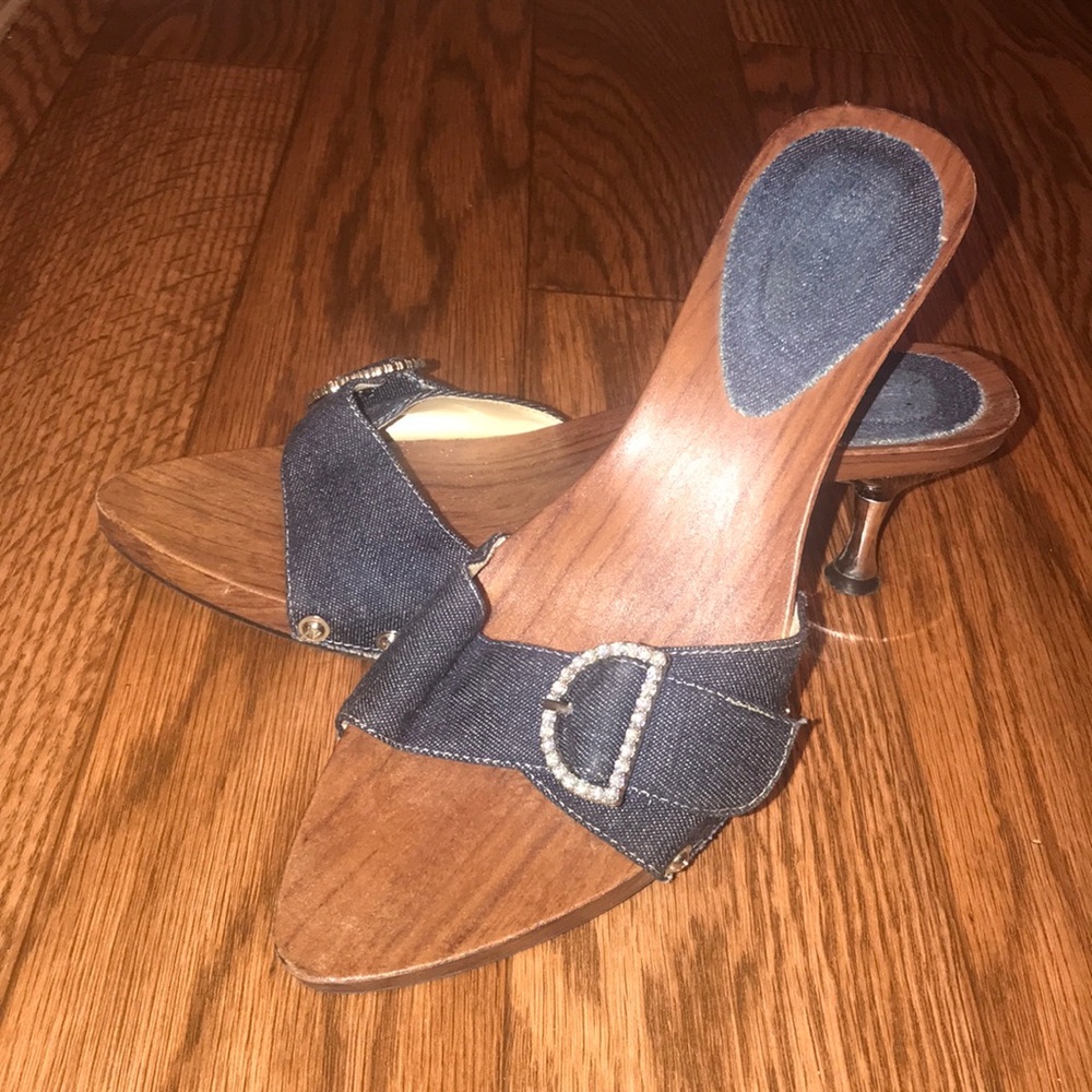 preloved heeled clogs